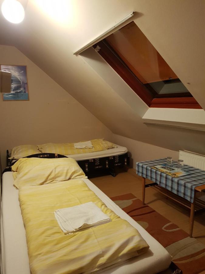 Hotel Fortuna Panzio Orosháza Esterno foto